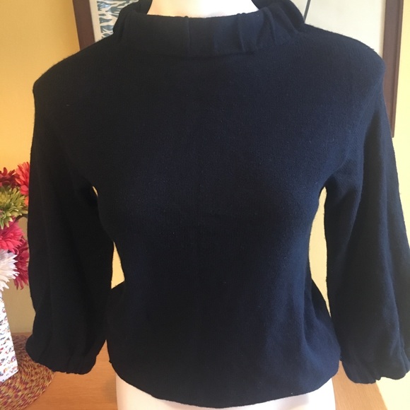 Vince 100% Cashmere Dark Navy Blue Sweater - Picture 2 of 6